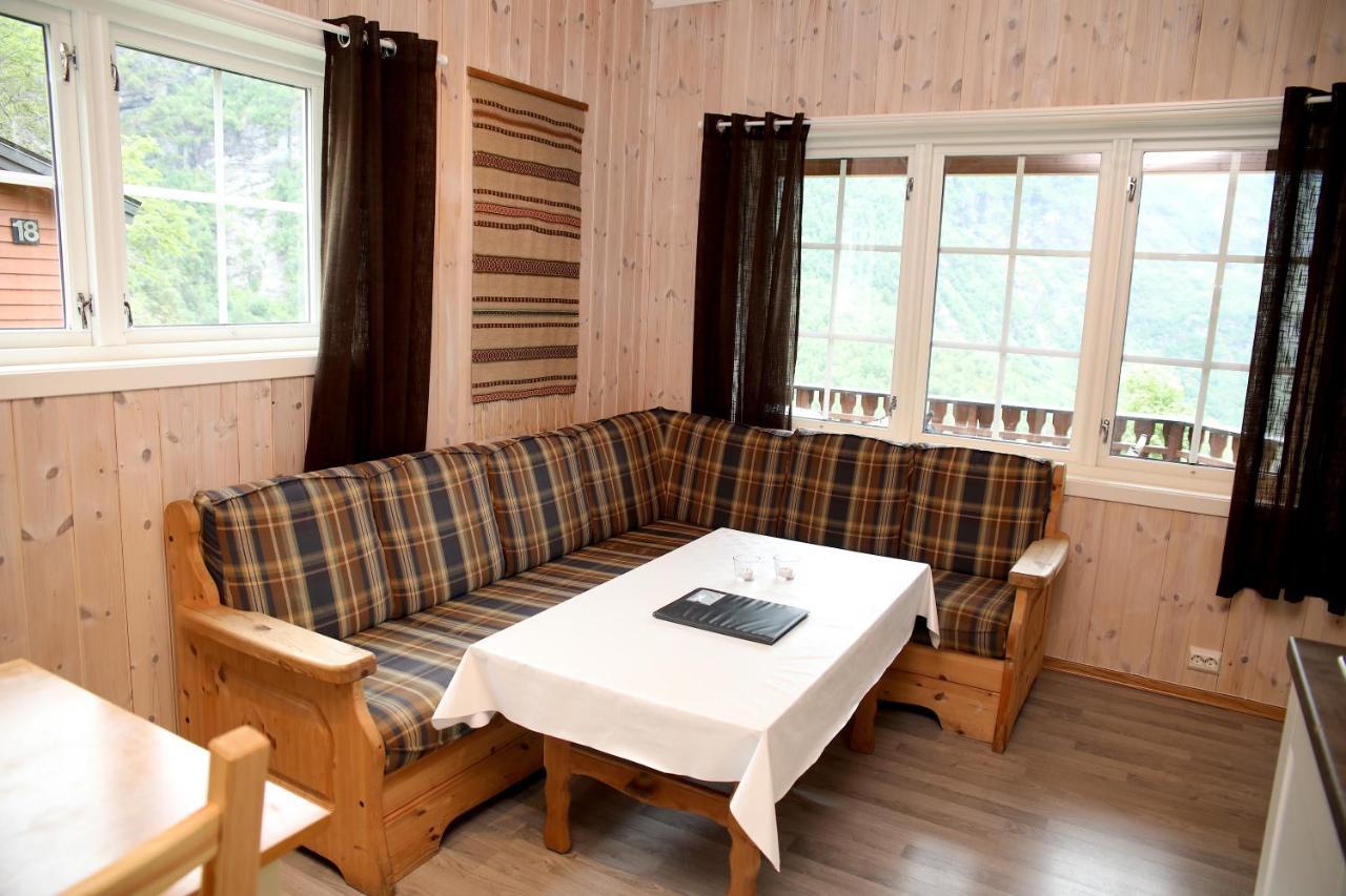 Fossen Accommodation Гайрангер Екстериор снимка